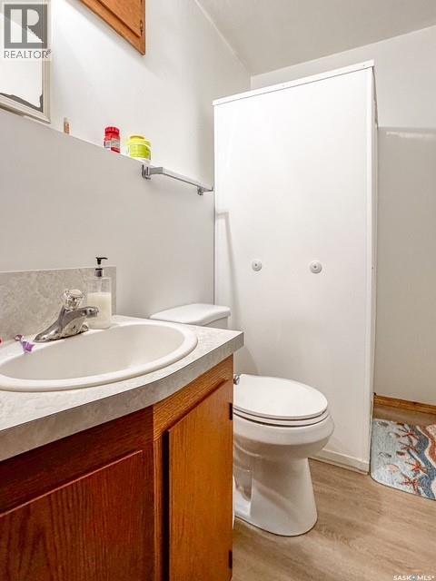 216 15TH AVENUE NE - 21