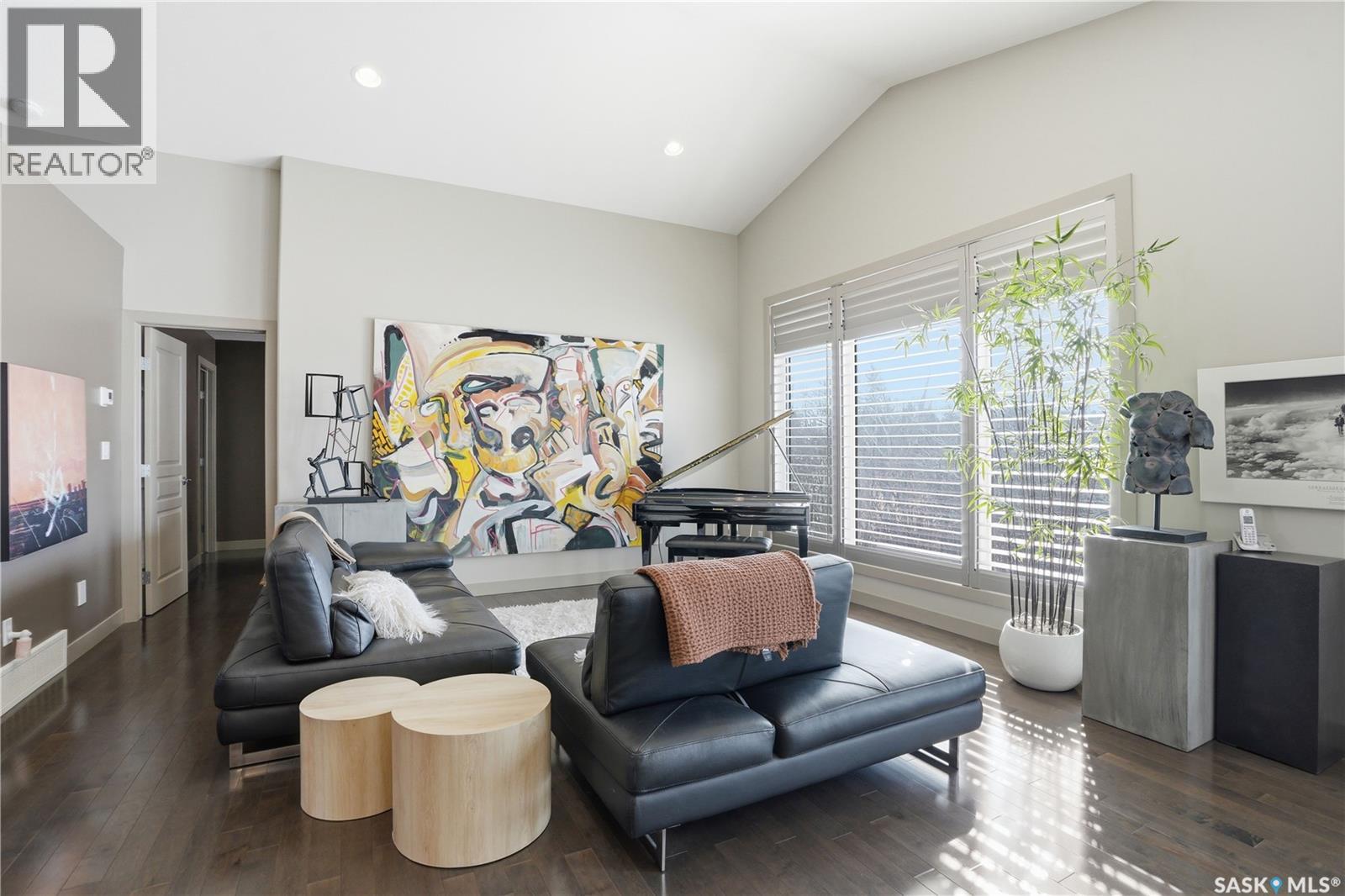 Single Family House Bungalow for Sale in   Heritage CRESCENT Saskatoon 