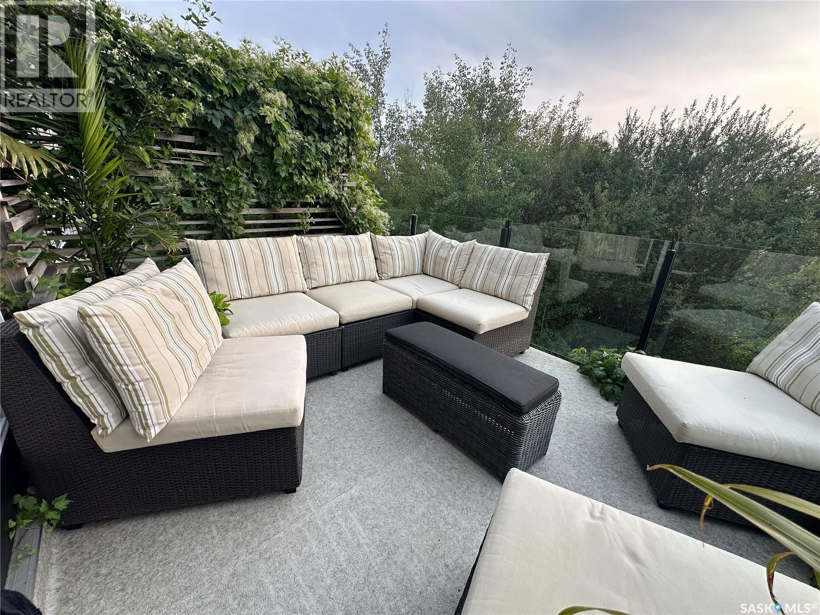 Single Family House Bungalow for Sale in   Heritage CRESCENT Saskatoon 