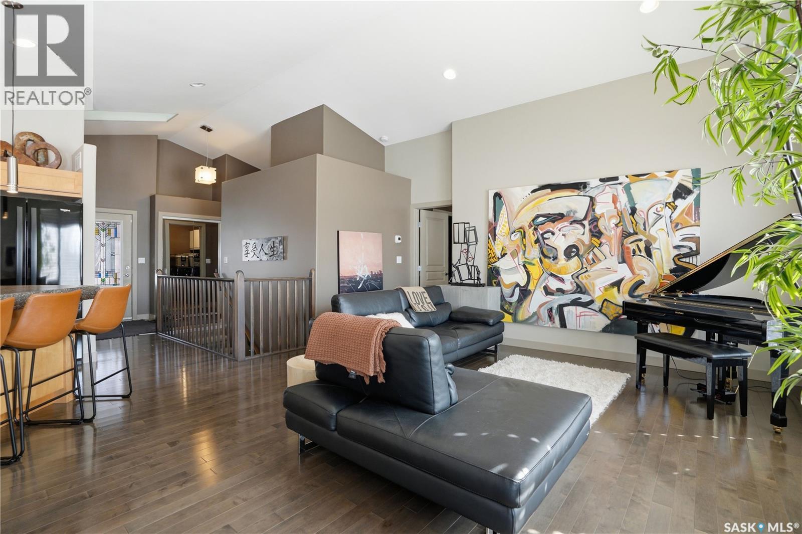 Single Family House Bungalow for Sale in   Heritage CRESCENT Saskatoon 