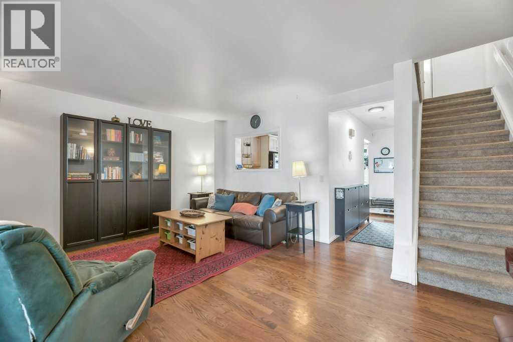 Single Family House for Sale in  Whitehill Place NE Whitehorn Calgary 