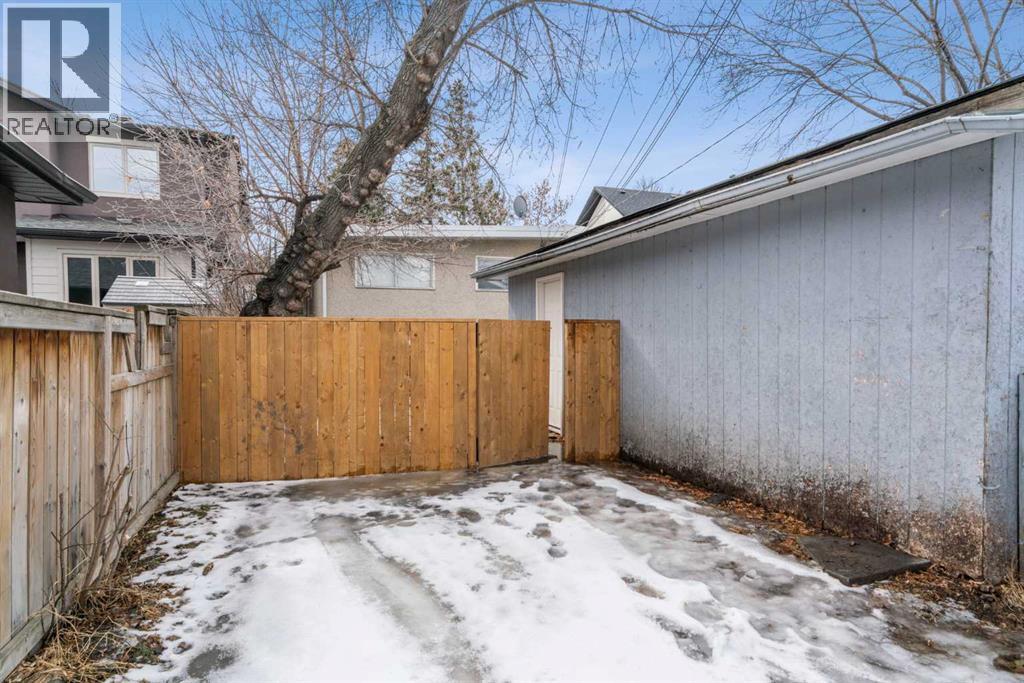 Single Family House Bi-level for Sale in A  Avenue SW North Glenmore Park Calgary 