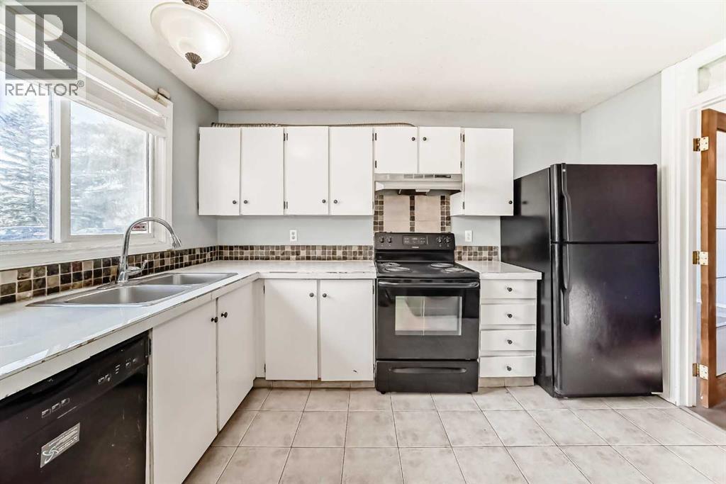 Single Family House Bungalow for Sale in  Falshire Place NE Falconridge Calgary 