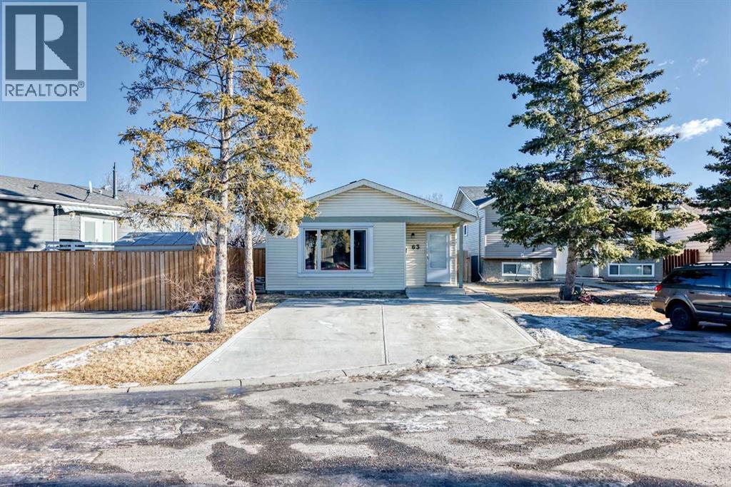 Single Family House Bungalow for Sale in  Falshire Place NE Falconridge Calgary 
