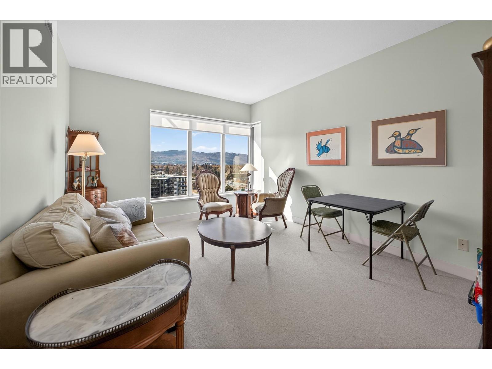 1108 1160 Bernard Avenue, Kelowna