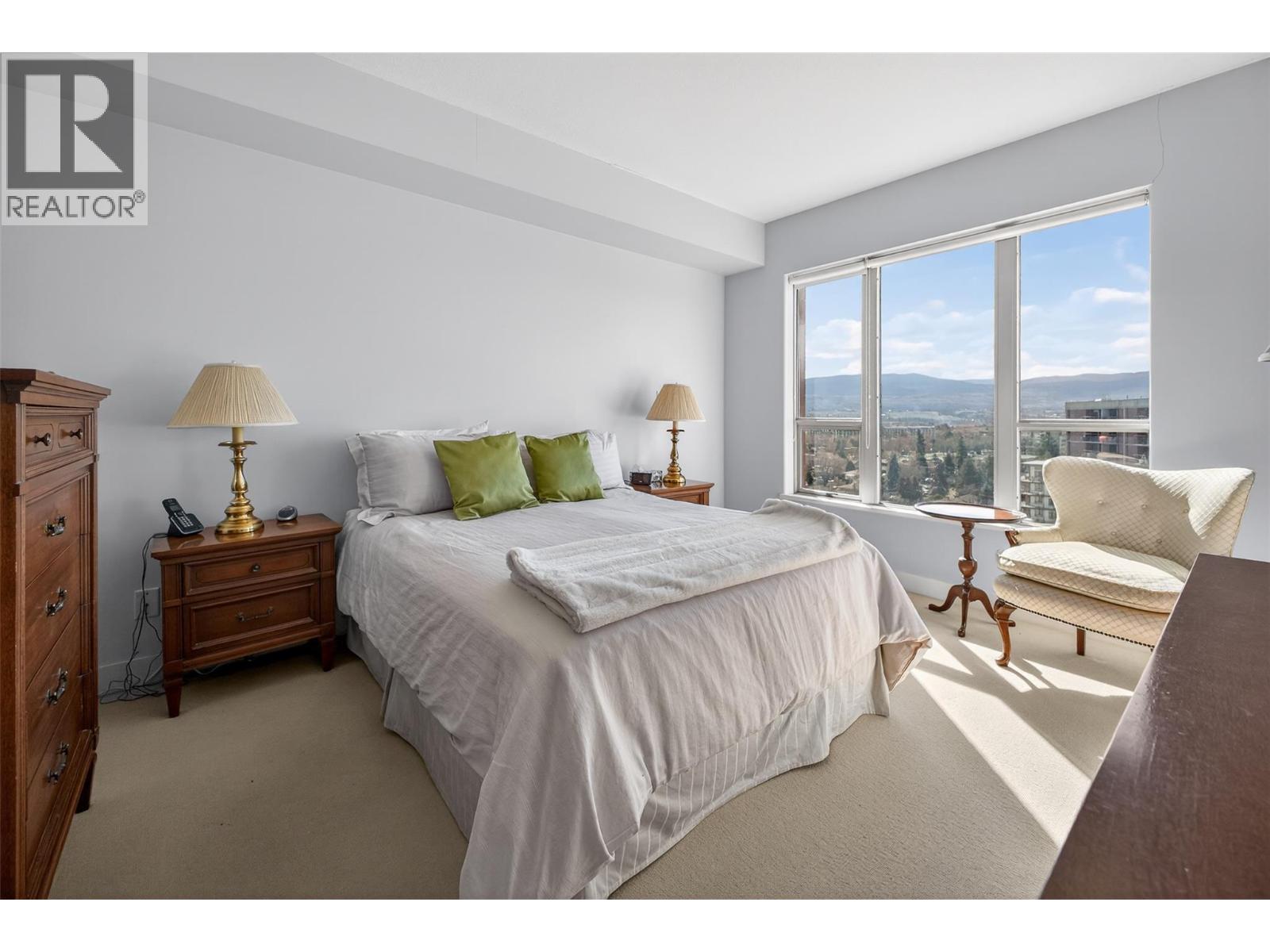 1108 1160 Bernard Avenue, Kelowna