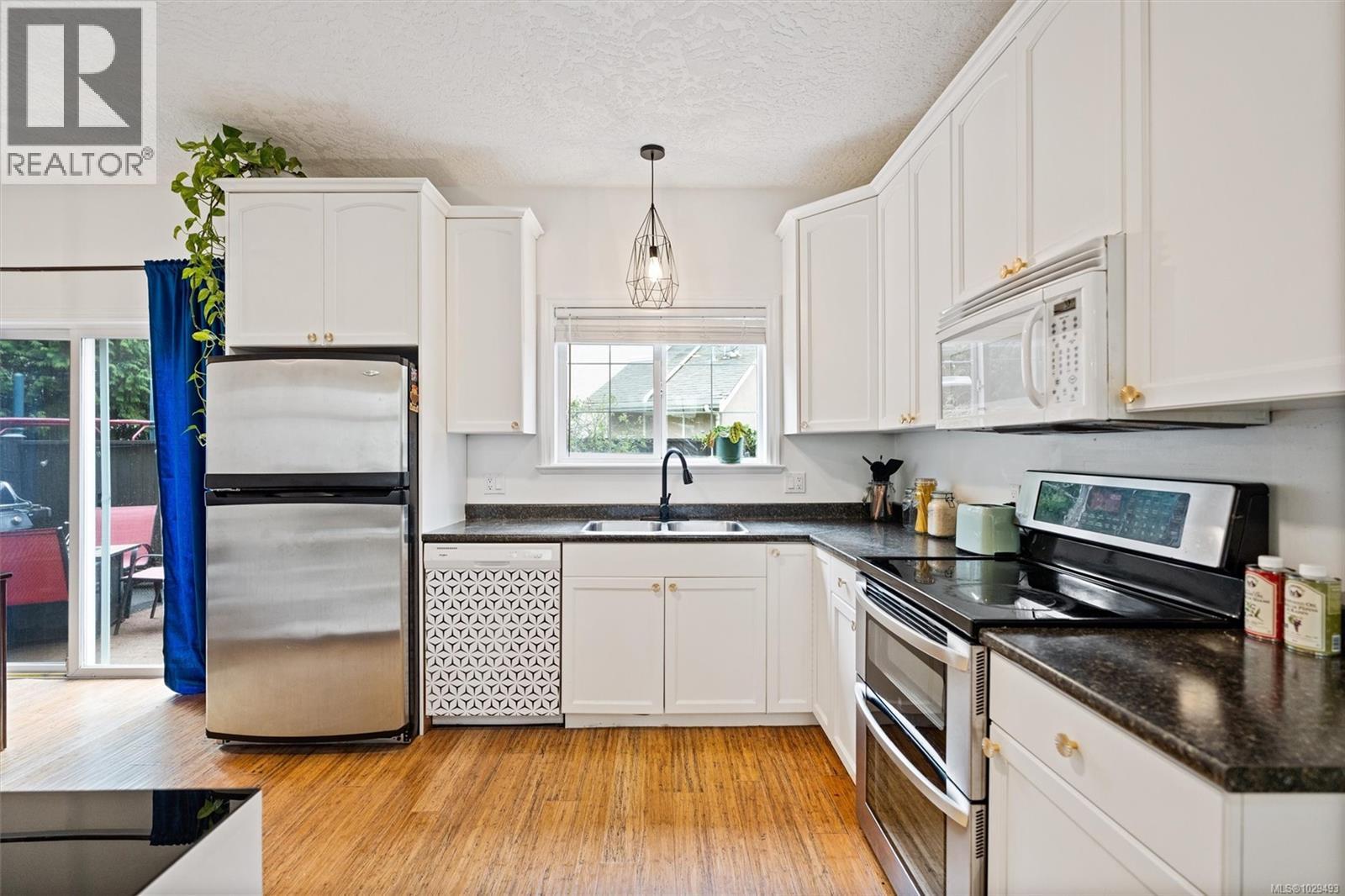 #106 2600 PEATT RD - 10