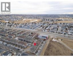 4pc Bathroom - 2001, 280 Williamstown Close Nw, Airdrie, AB T4B4B6 Photo 7