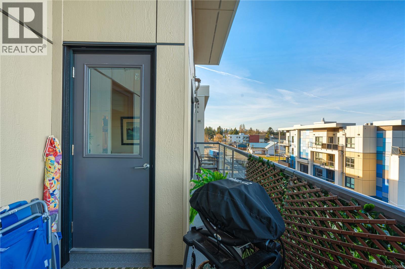 #403 120 JENSEN AVE W - 21