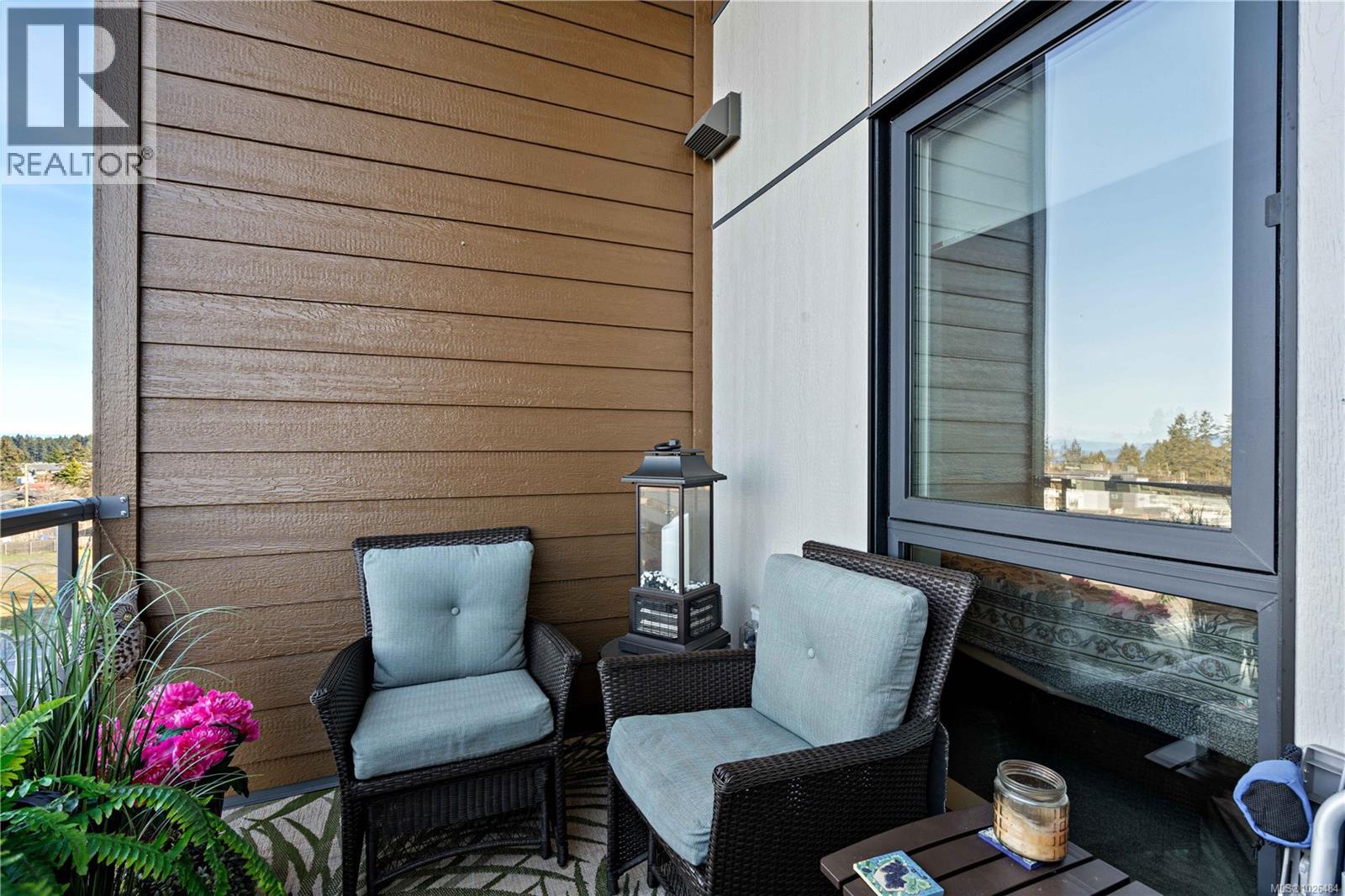 #403 120 JENSEN AVE W - 23