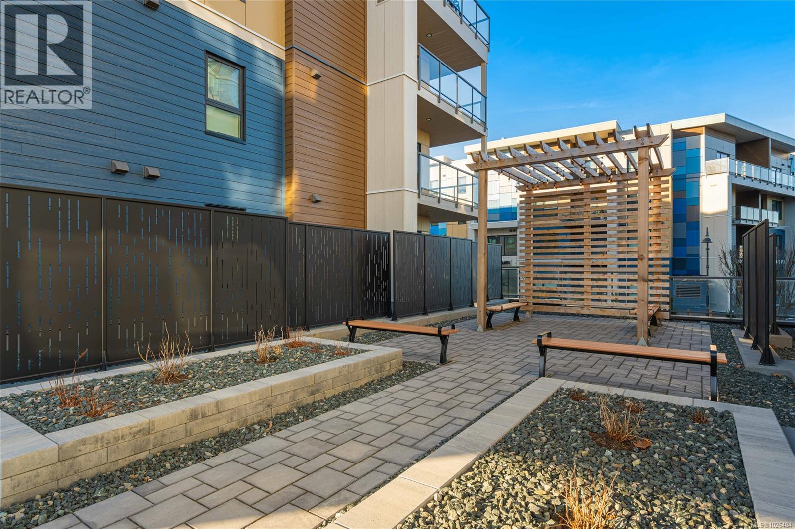 #403 120 JENSEN AVE W - 30