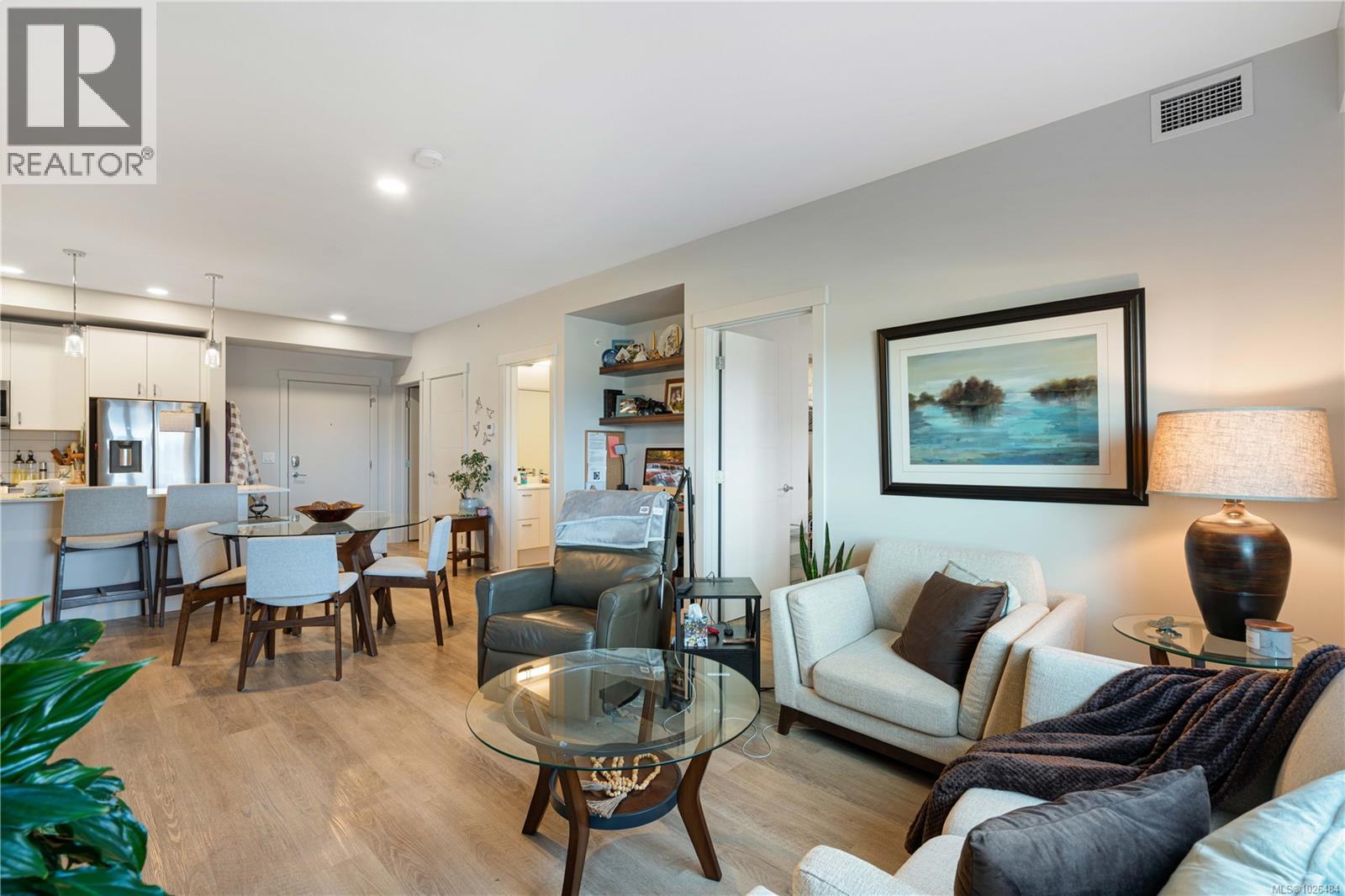 #403 120 JENSEN AVE W - 8