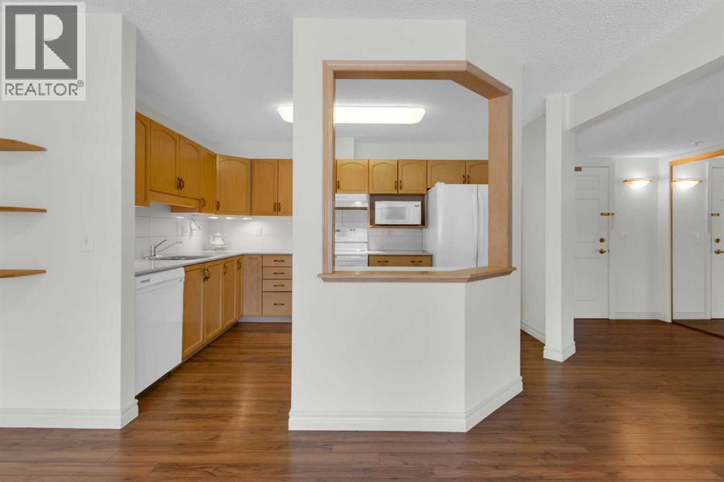 Single Family House for Sale in   Hawksbrow Point NW Hawkwood Calgary 