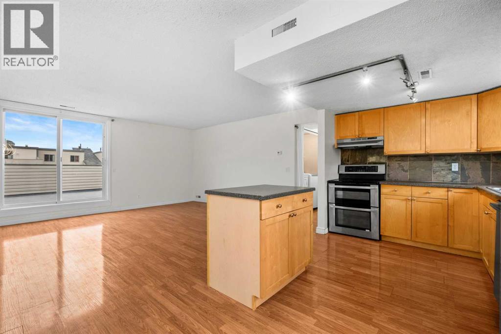 Single Family House Bungalow for Sale in    Street NW St Andrews Heights Calgary 