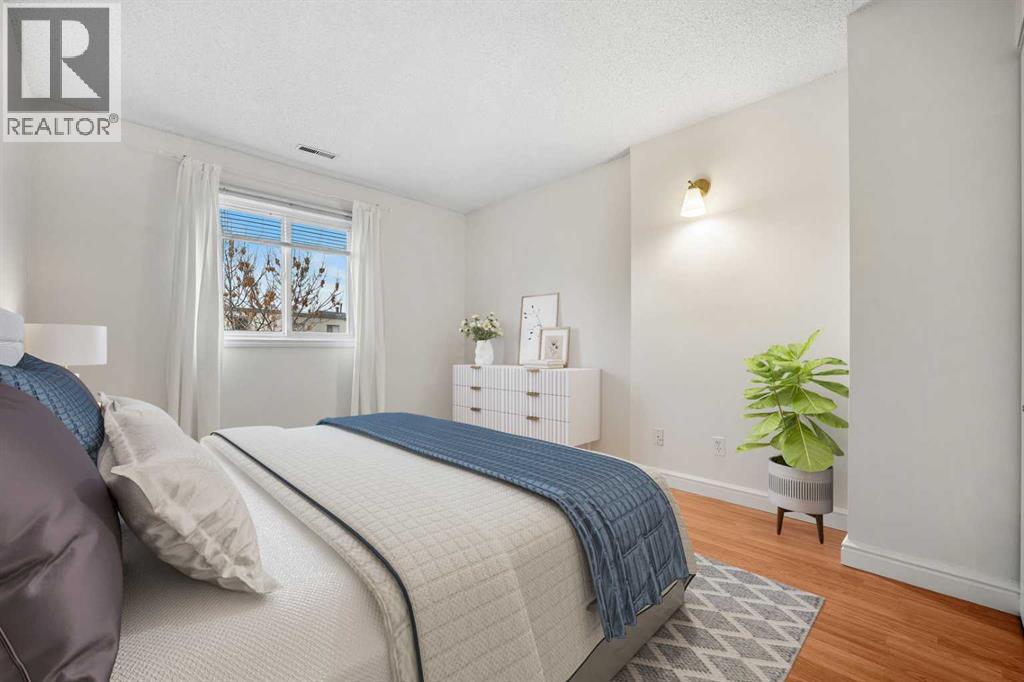 Single Family House Bungalow for Sale in    Street NW St Andrews Heights Calgary 