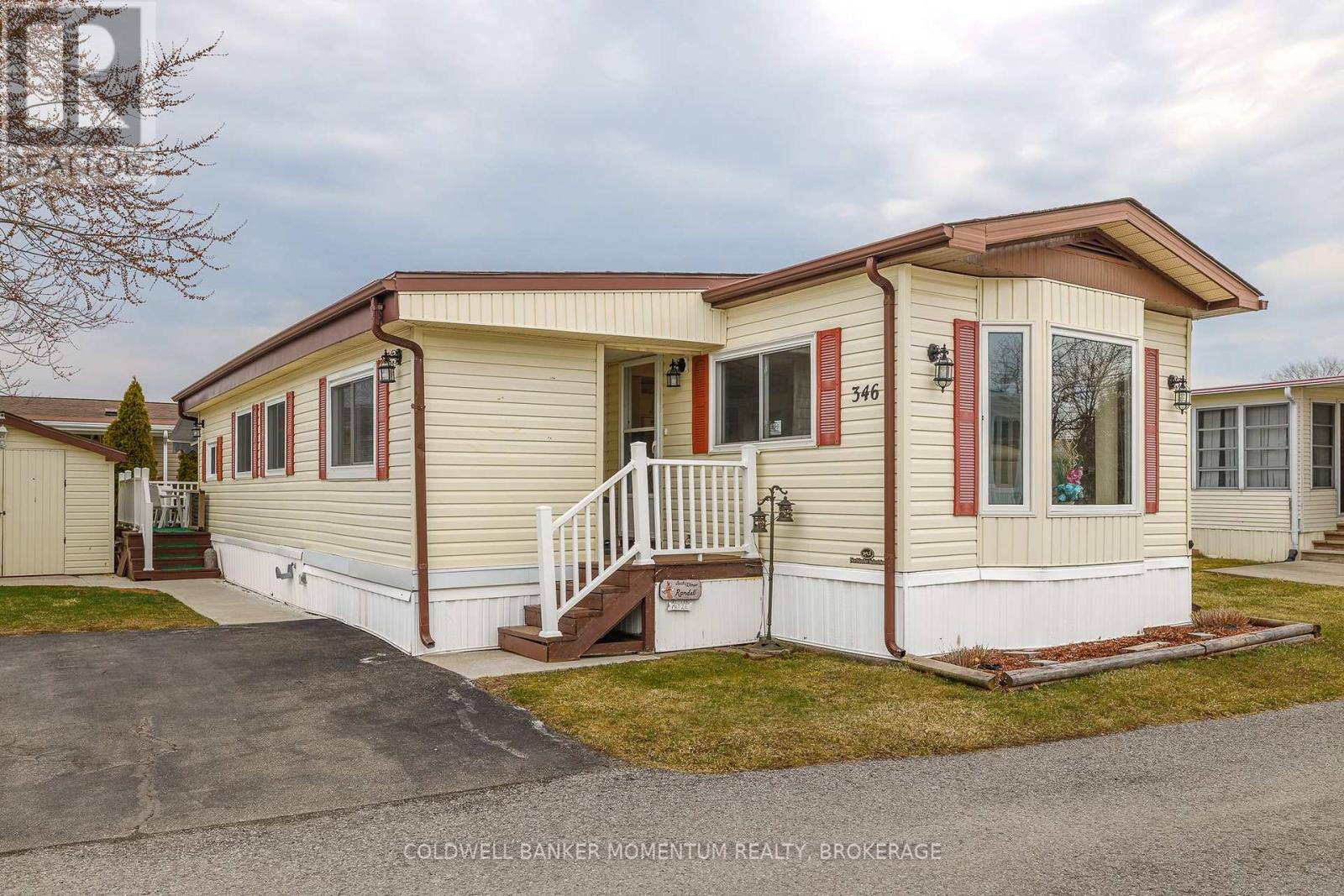 #346 3033 TOWNLINE ROAD - 1