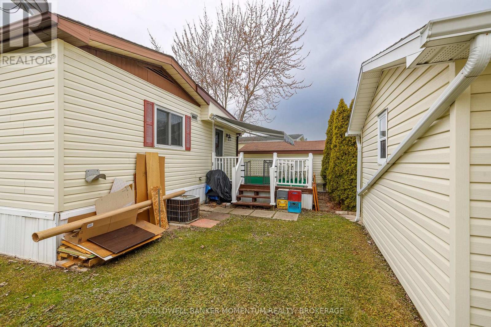#346 3033 TOWNLINE ROAD - 17