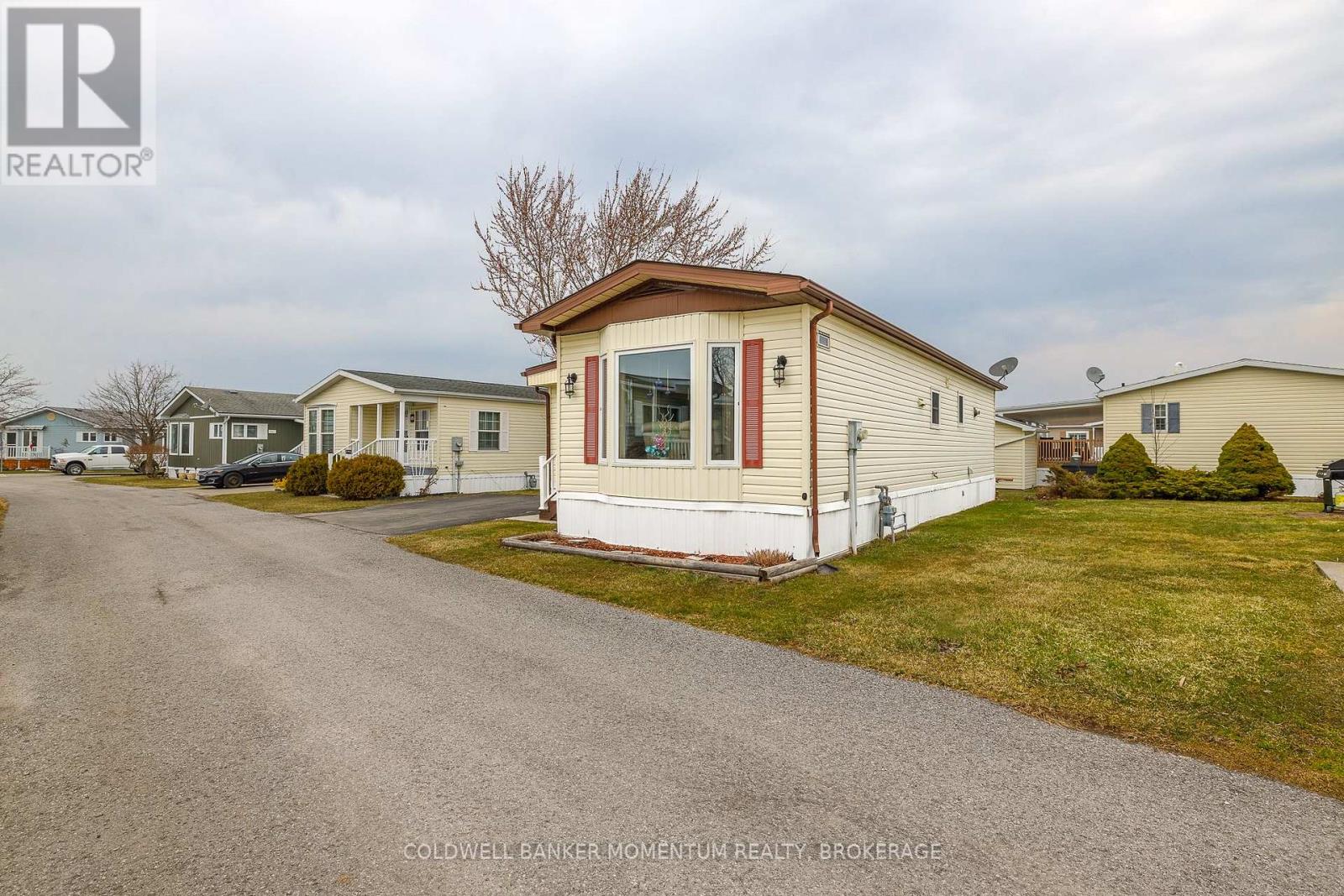 #346 3033 TOWNLINE ROAD - 3