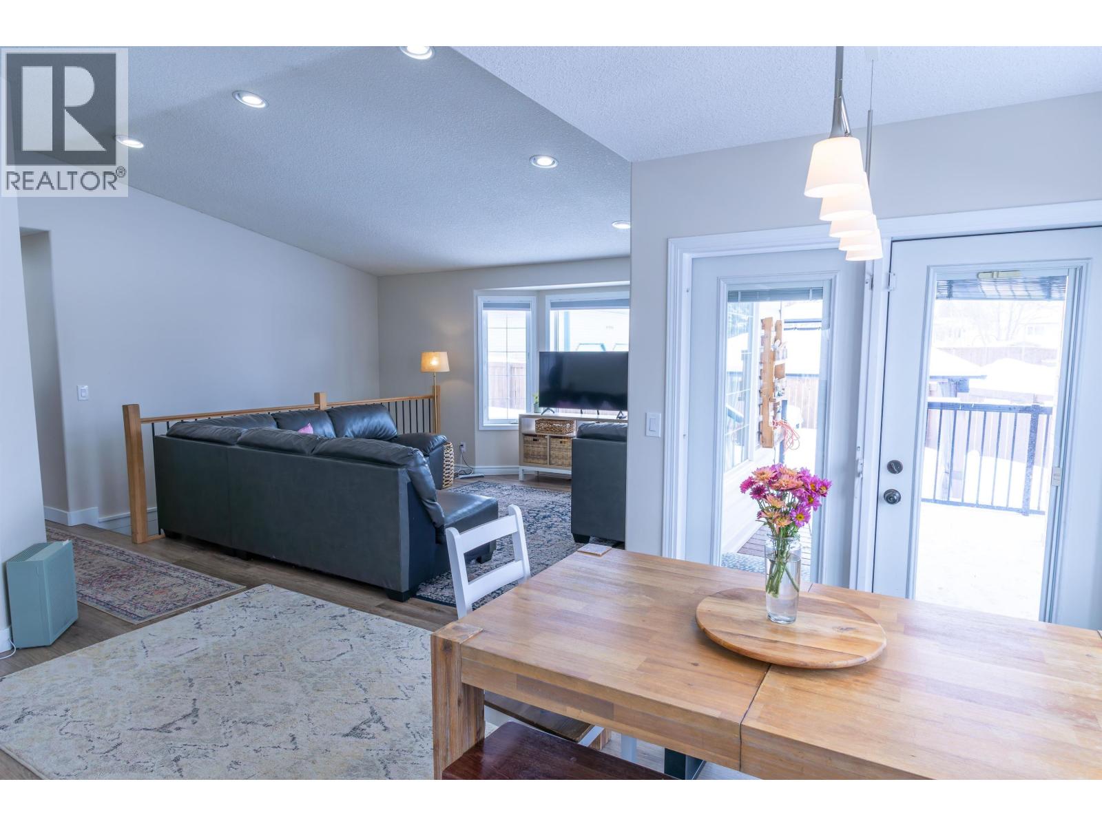 8935 118A AVENUE - 8