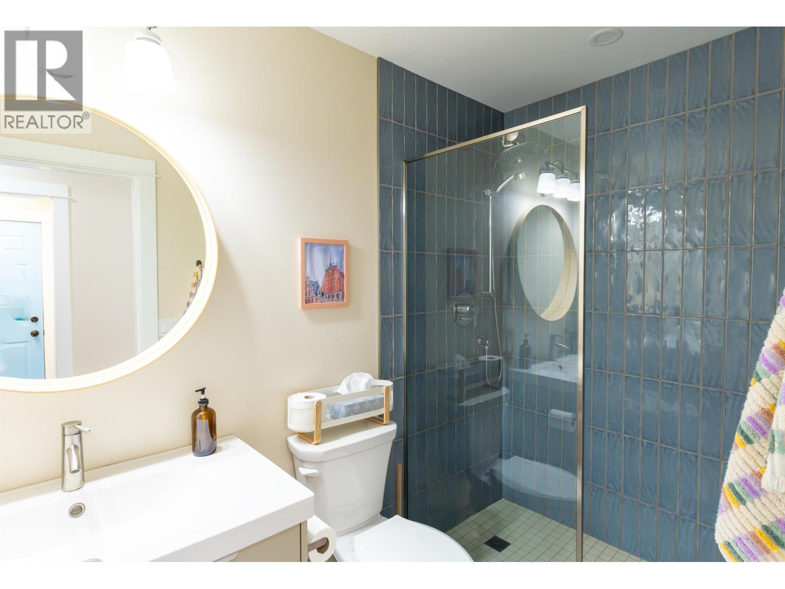 8935 118A AVENUE - 21