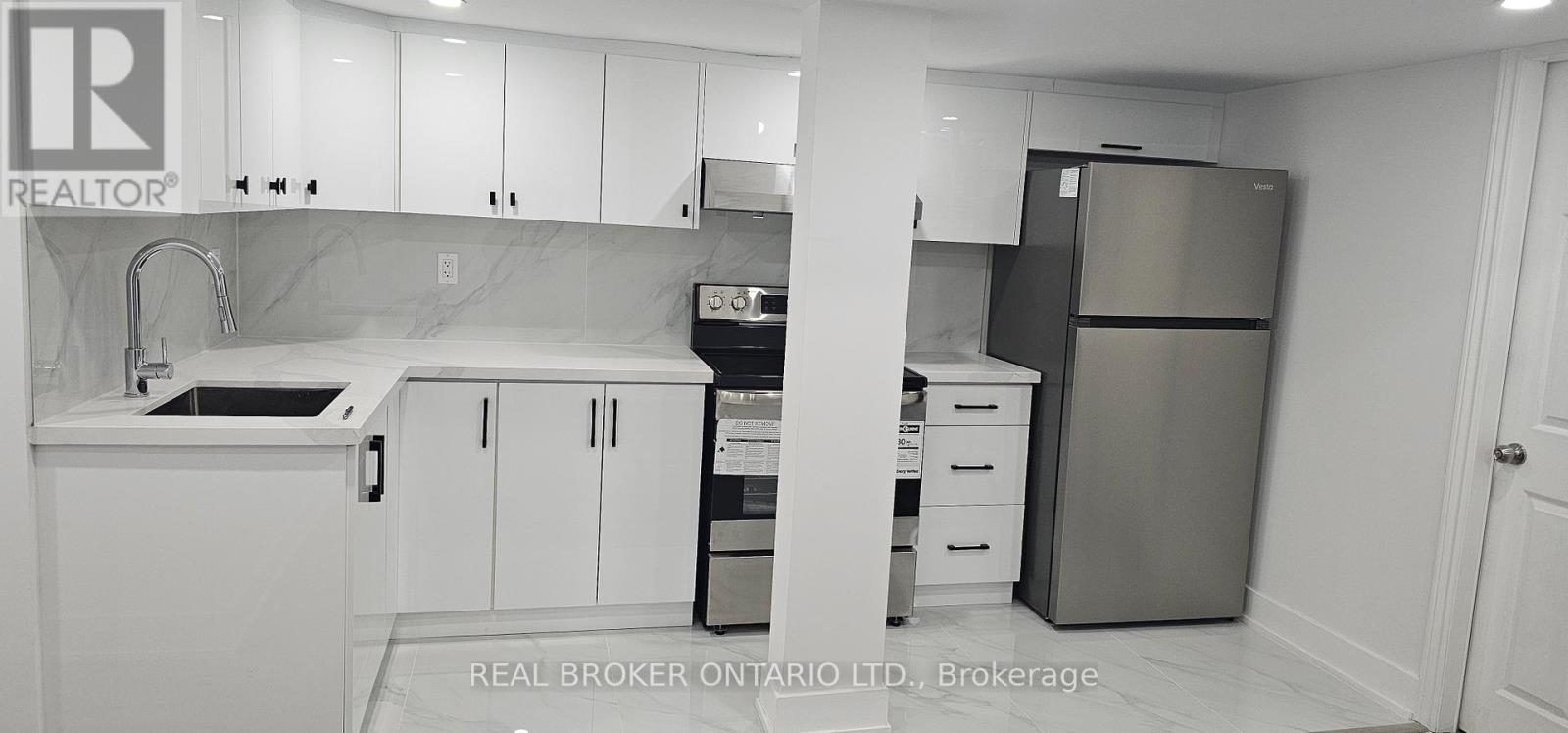 BASEMENT A - 1296 ELLENTON CRESCENT