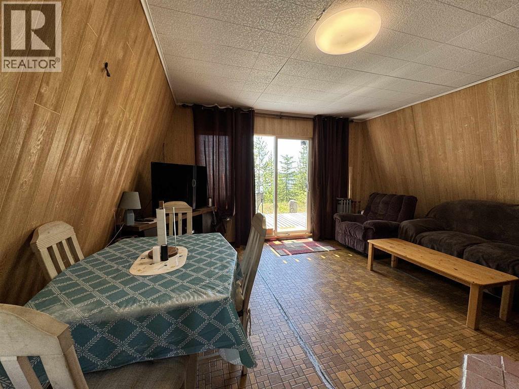 4836 BINNIE ROAD - 10