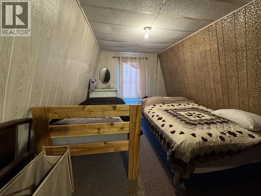 4836 BINNIE ROAD - 12