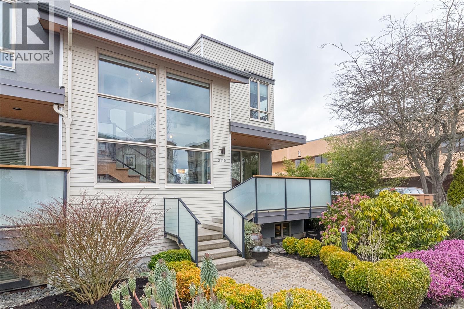  9710 Fifth Street, Sidney