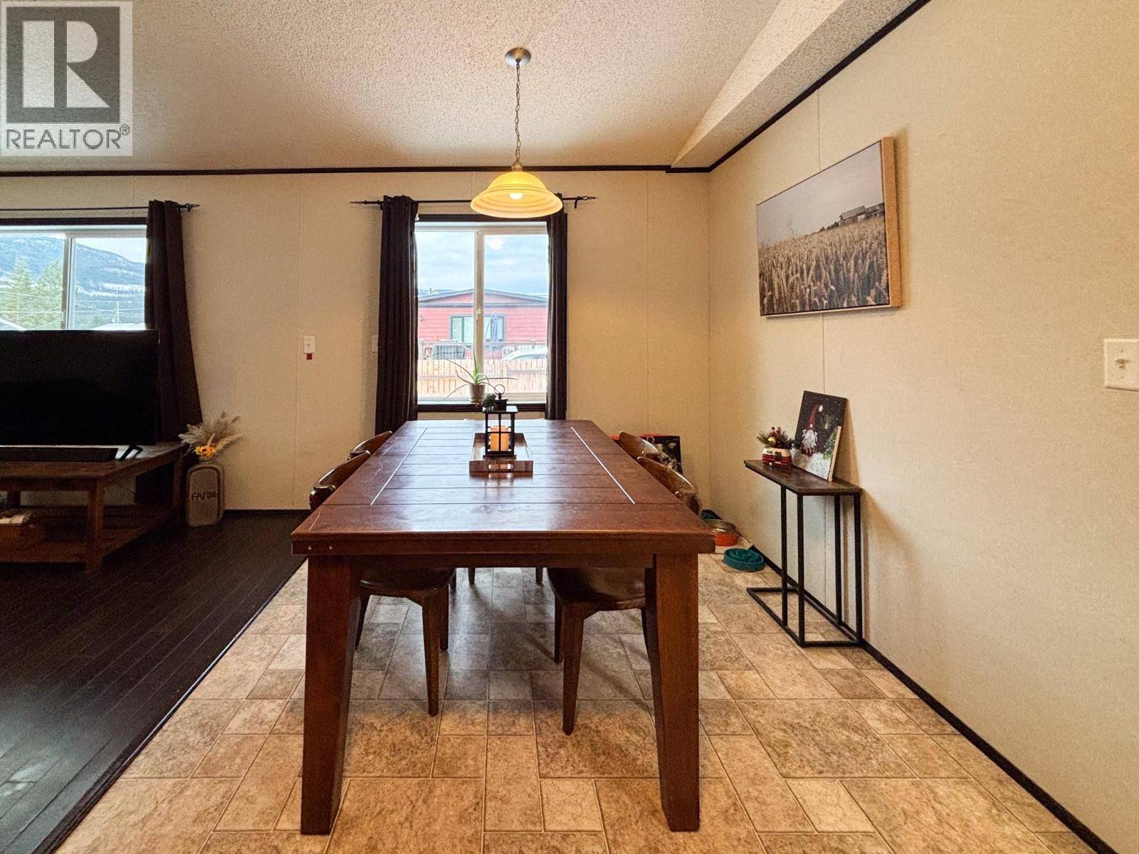 4821 CRESCENTWOOD Drive, Edgewater