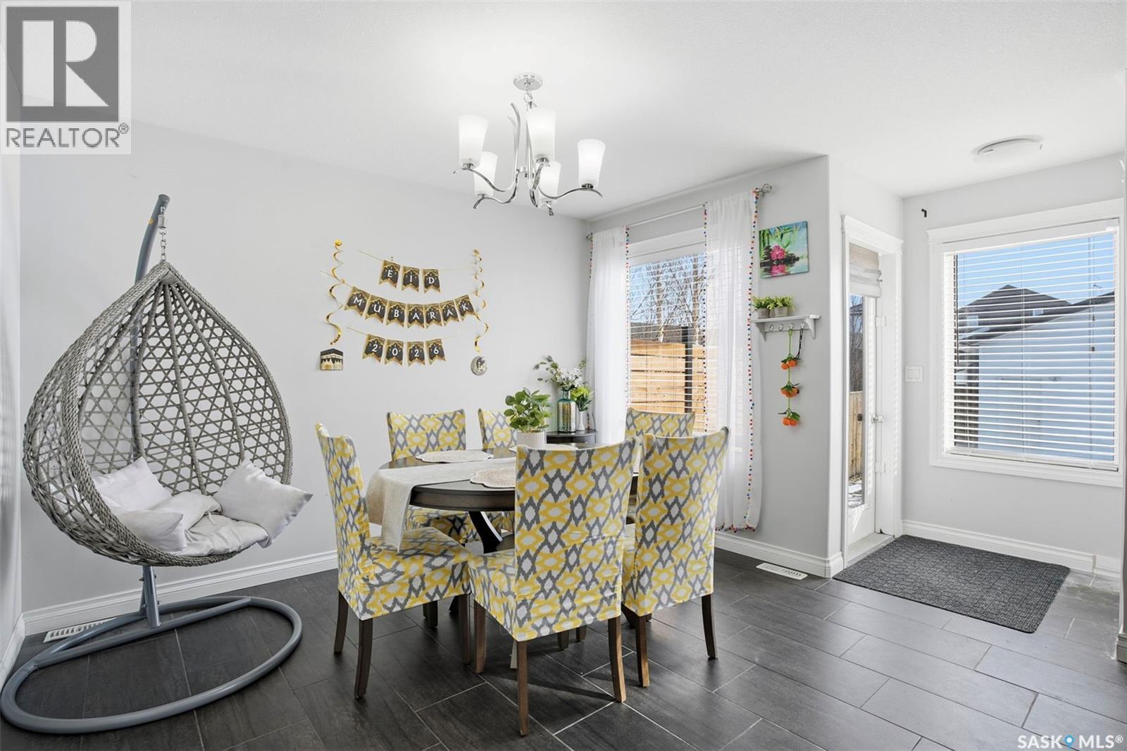 Single Family House 2 Level for Sale in  Wyant LANE Saskatoon 