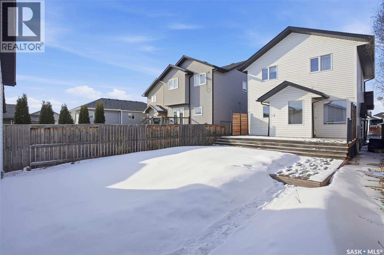 Single Family House 2 Level for Sale in  Wyant LANE Saskatoon 