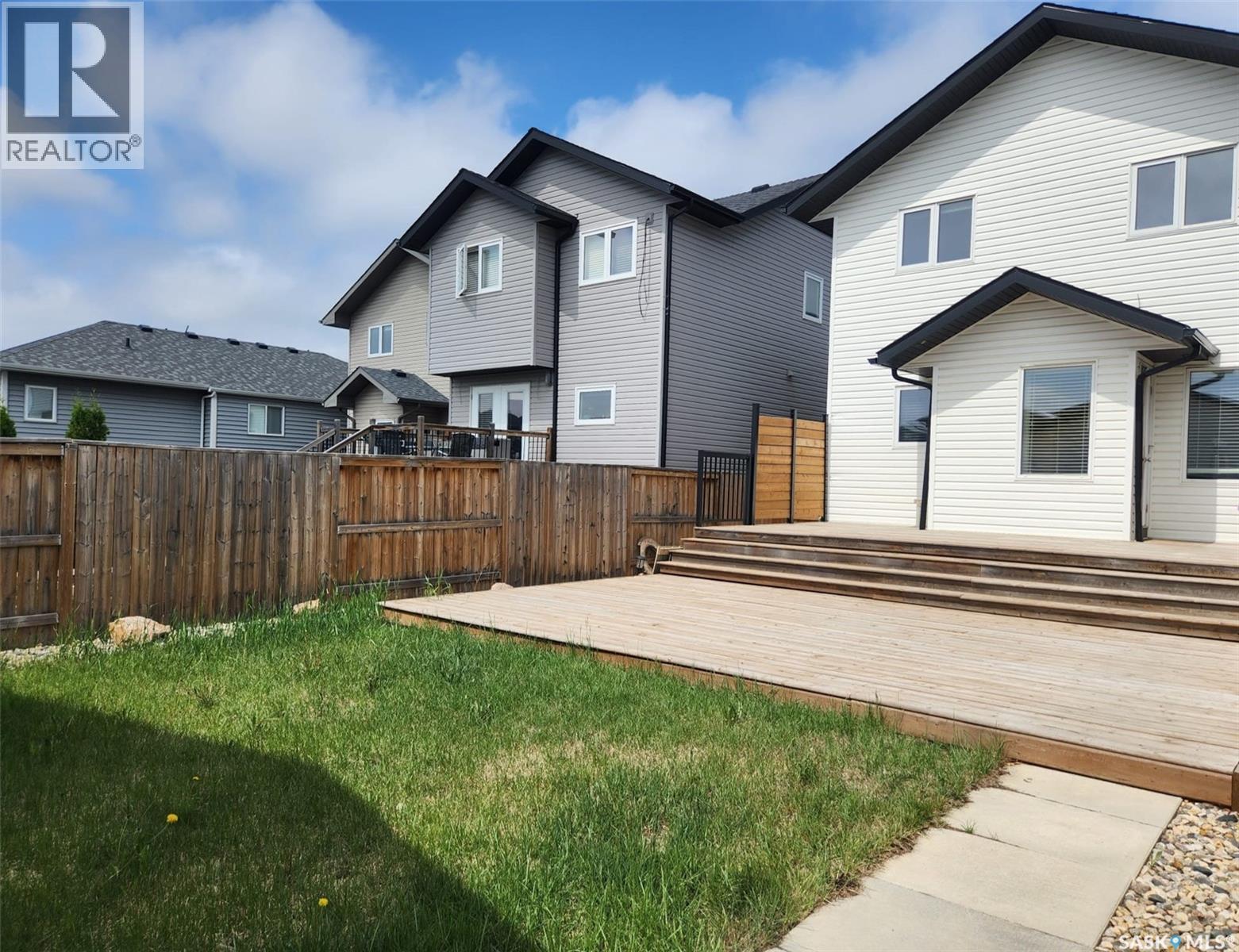 Single Family House 2 Level for Sale in  Wyant LANE Saskatoon 