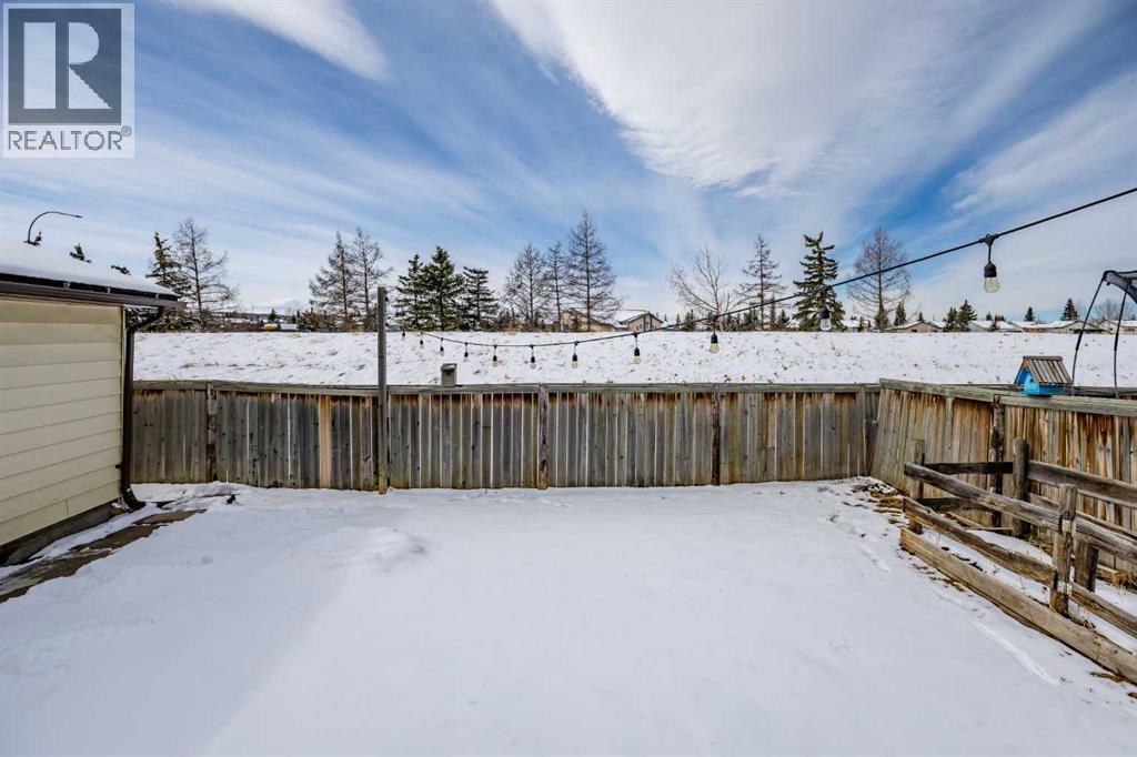 94 Glendale Way, Cochrane
