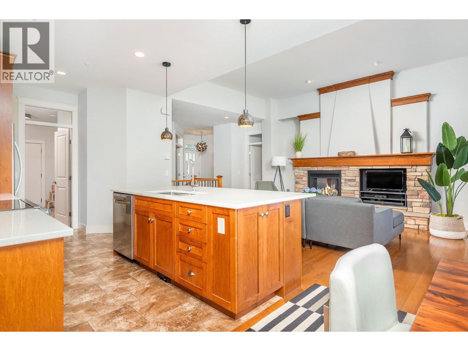  251 Longspoon Drive, Vernon