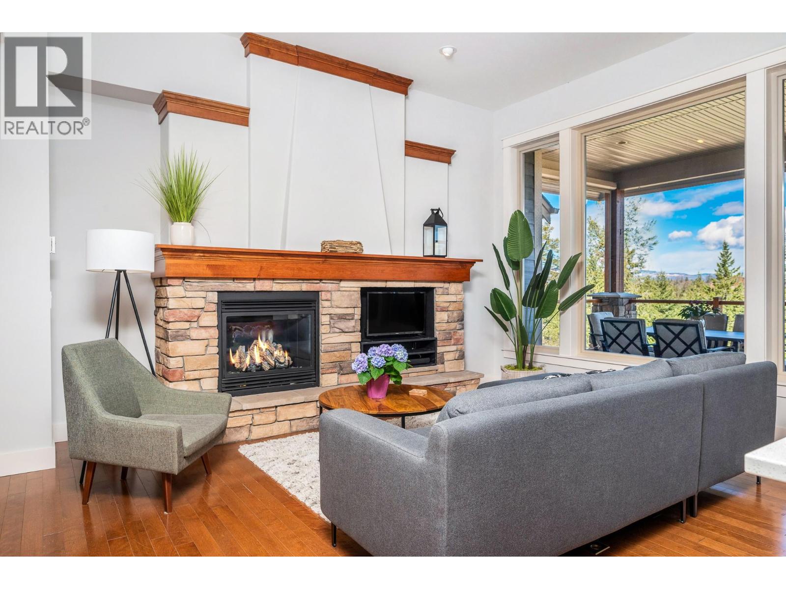  251 Longspoon Drive, Vernon