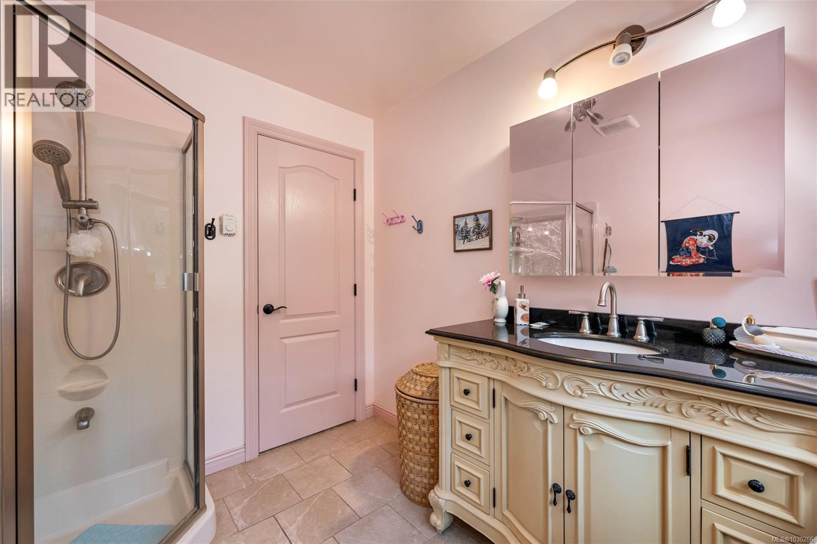 466 POINT IDEAL DR - 22