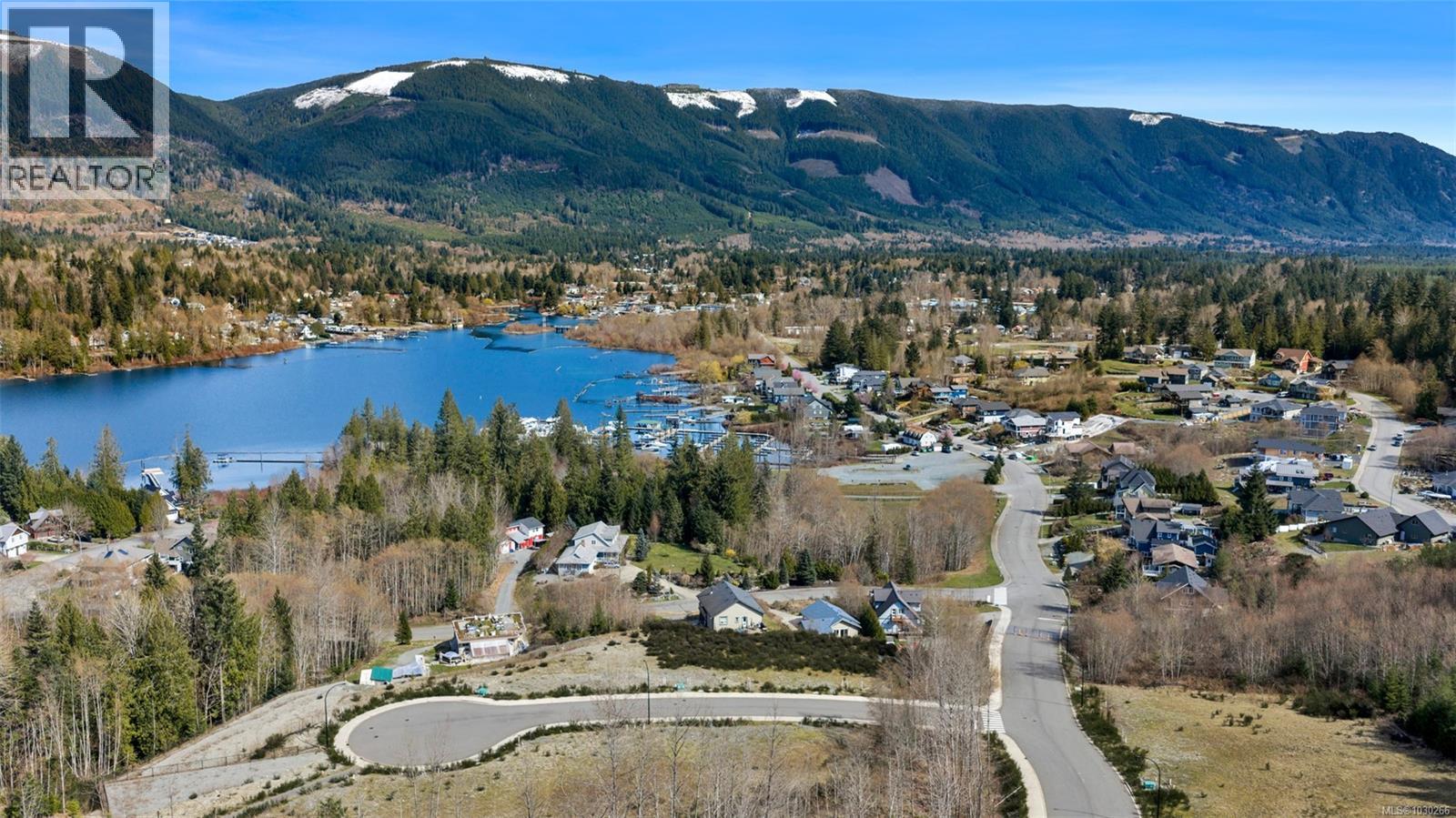 466 POINT IDEAL DR - 9