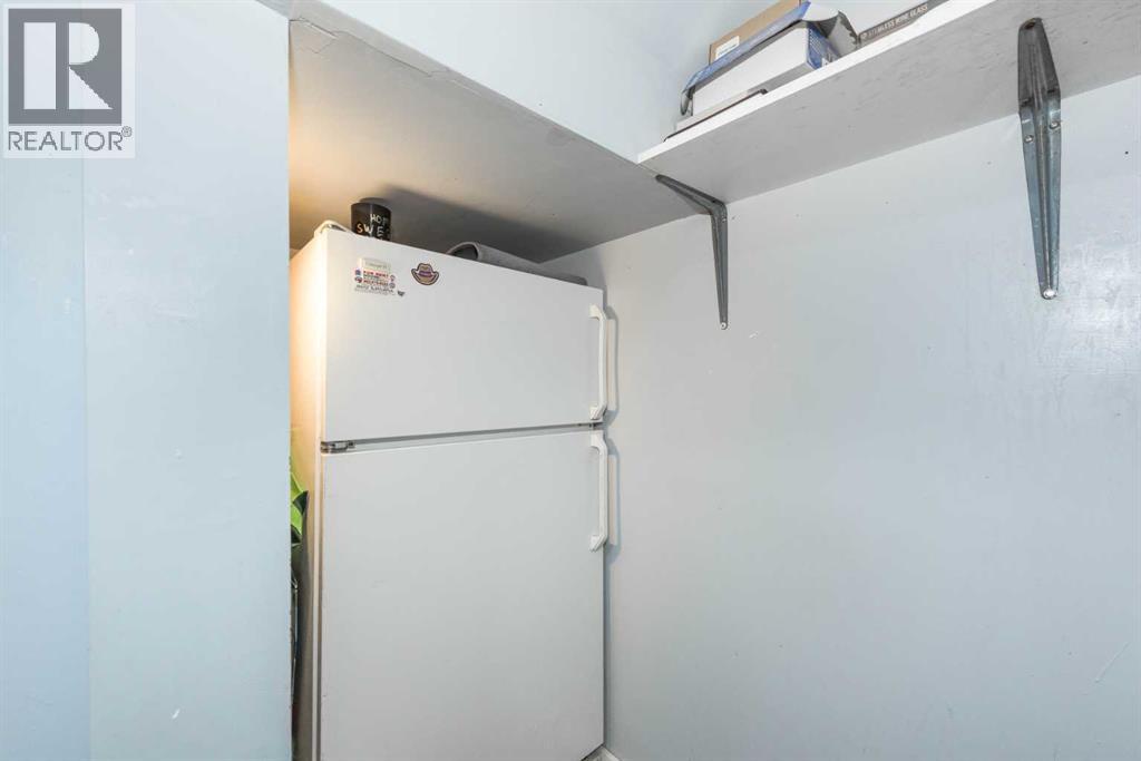 
          3810 Catalina Boulevard Northeast
            <br/>
            <span>Calgary</span>
            , 
            <span>AB</span>
             <span>T1Y6Y3</span>
         - Photo 16