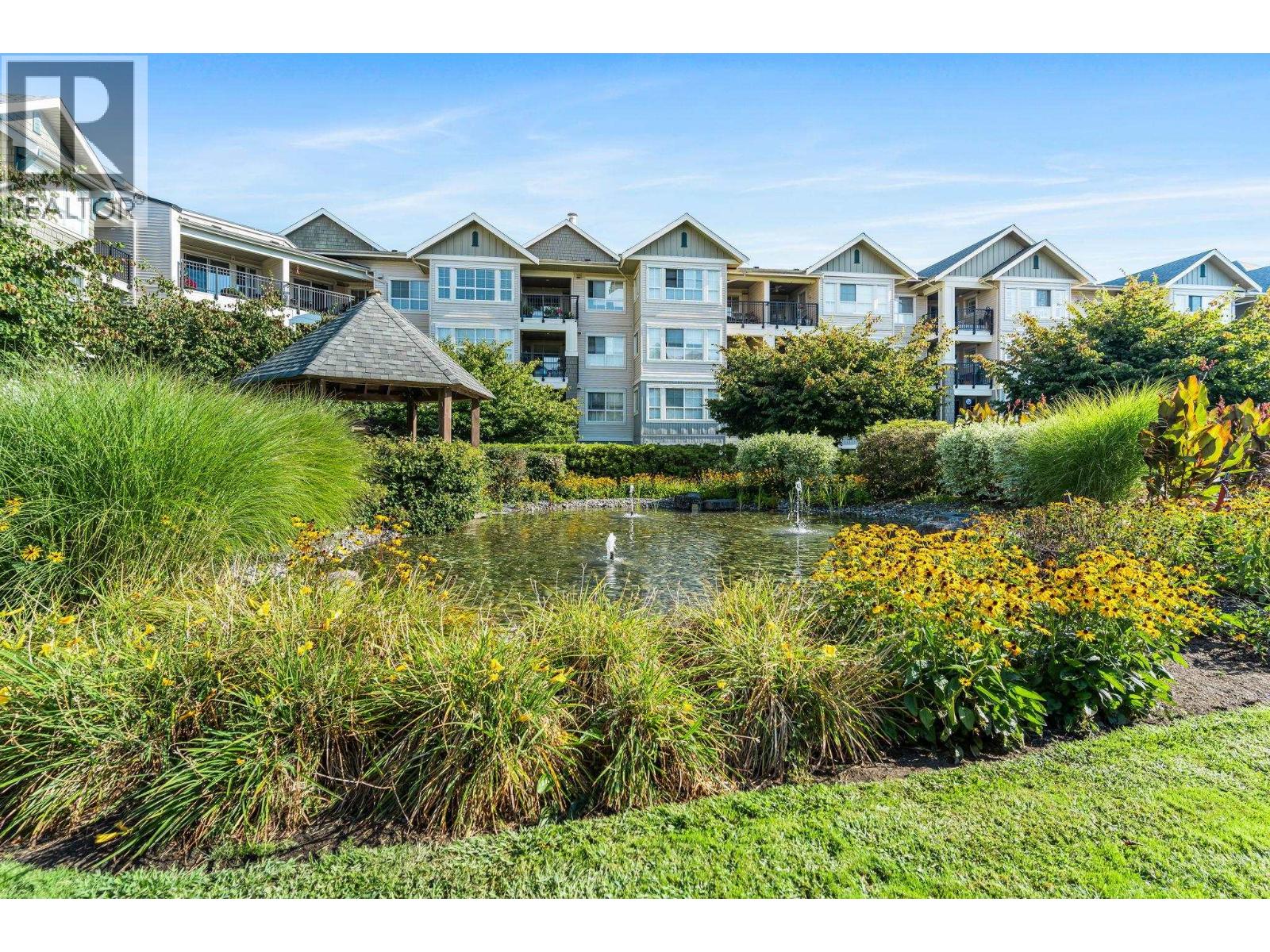 120 19677 MEADOW GARDENS WAY, Pitt Meadows