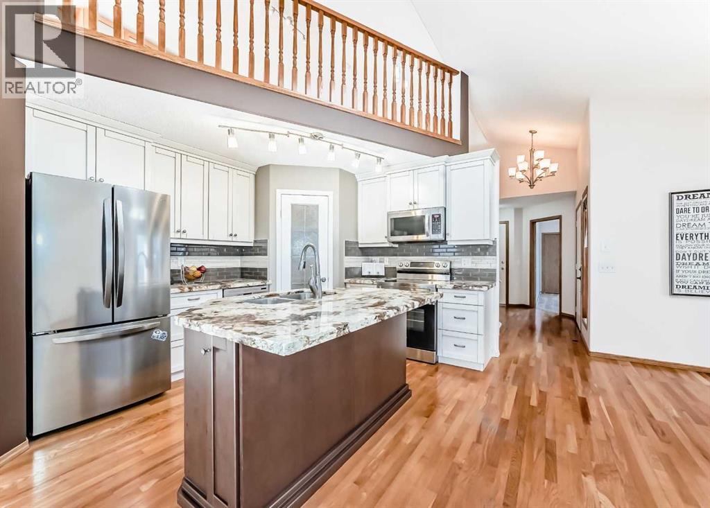 Single Family House Bungalow for Sale in  Somerglen Road SW Somerset Calgary 