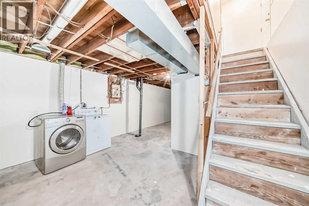 Single Family House for Sale in  Templeby Way NE Temple Calgary 