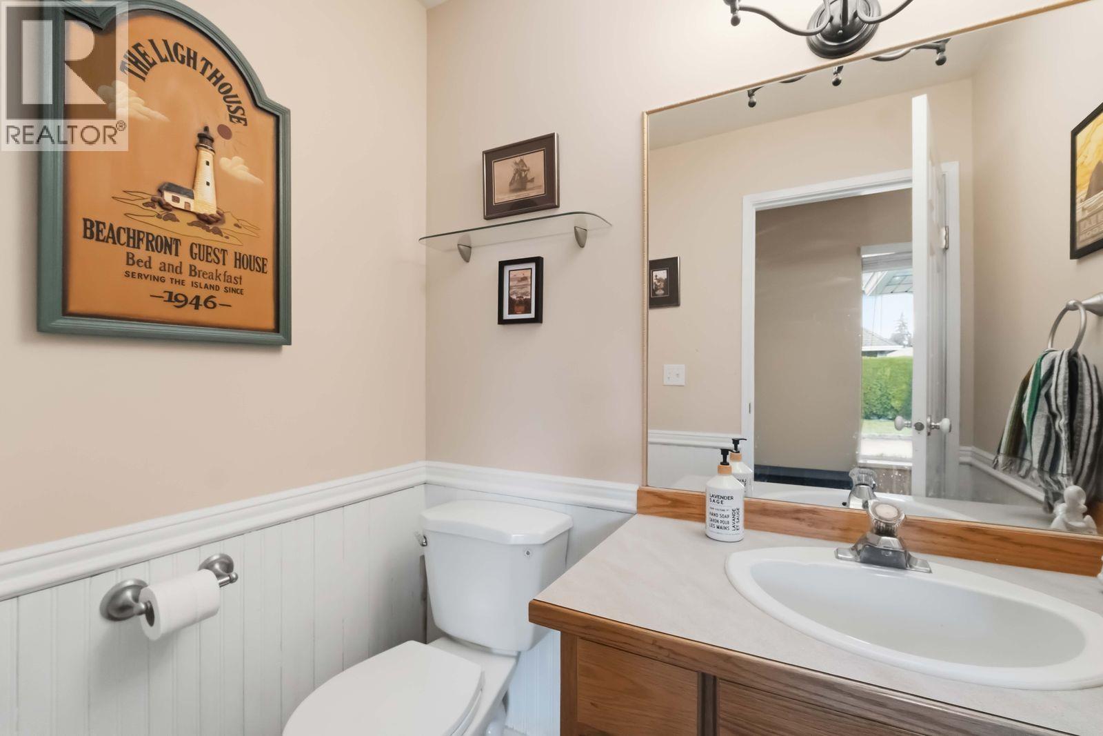 8 20888 MCKINNEY AVENUE, Maple Ridge