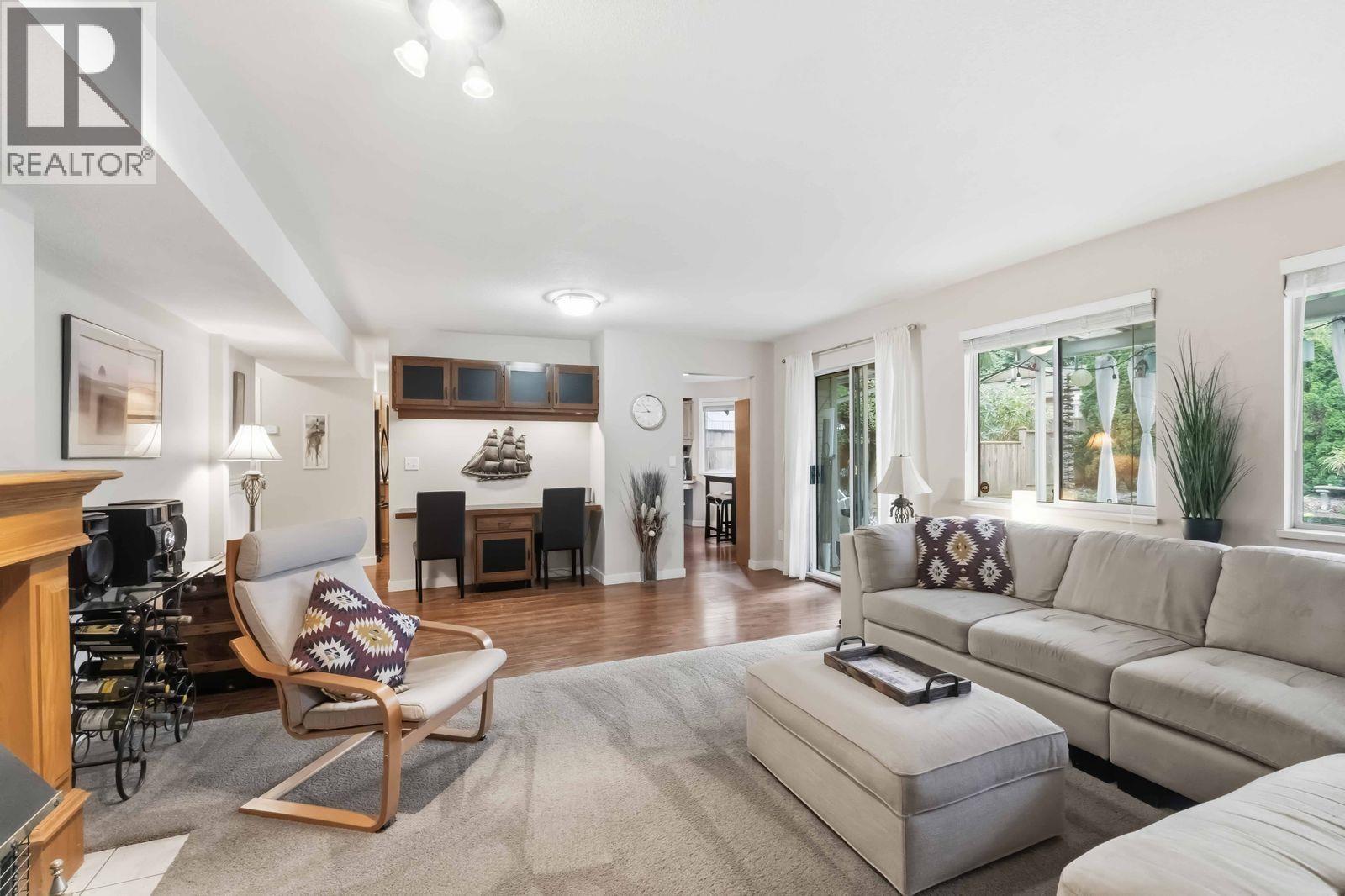 8 20888 MCKINNEY AVENUE, Maple Ridge