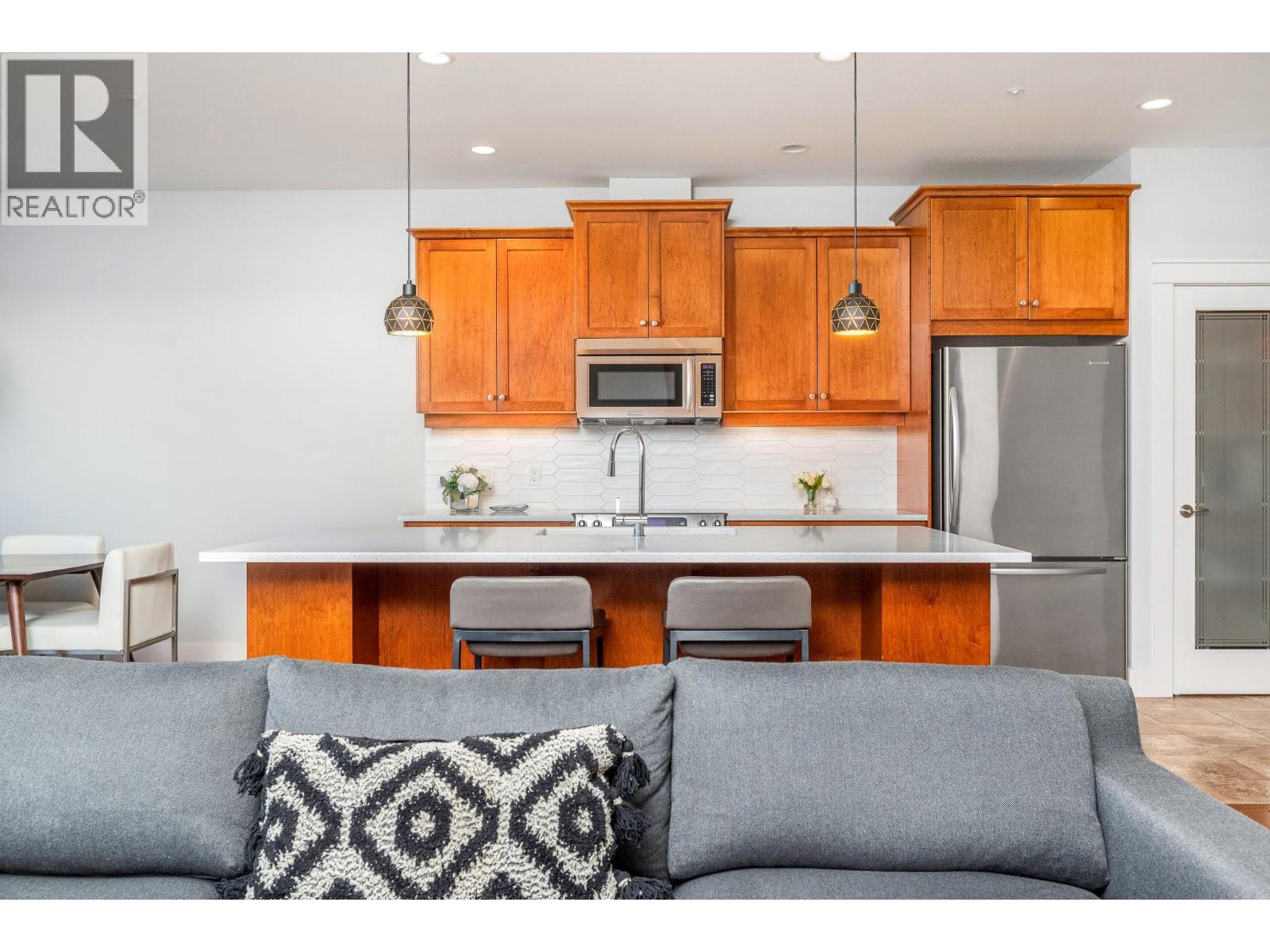 251 Longspoon Drive, Vernon