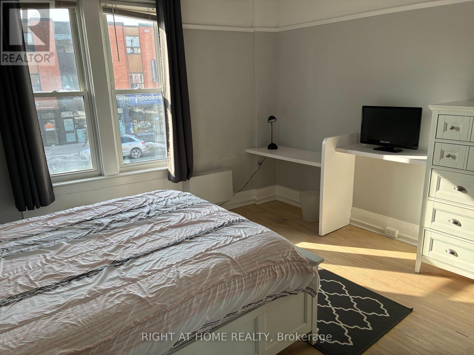 APT A - 2583 YONGE STREET