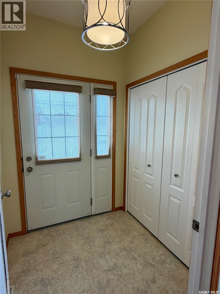 #330 1ST STREET W - 20