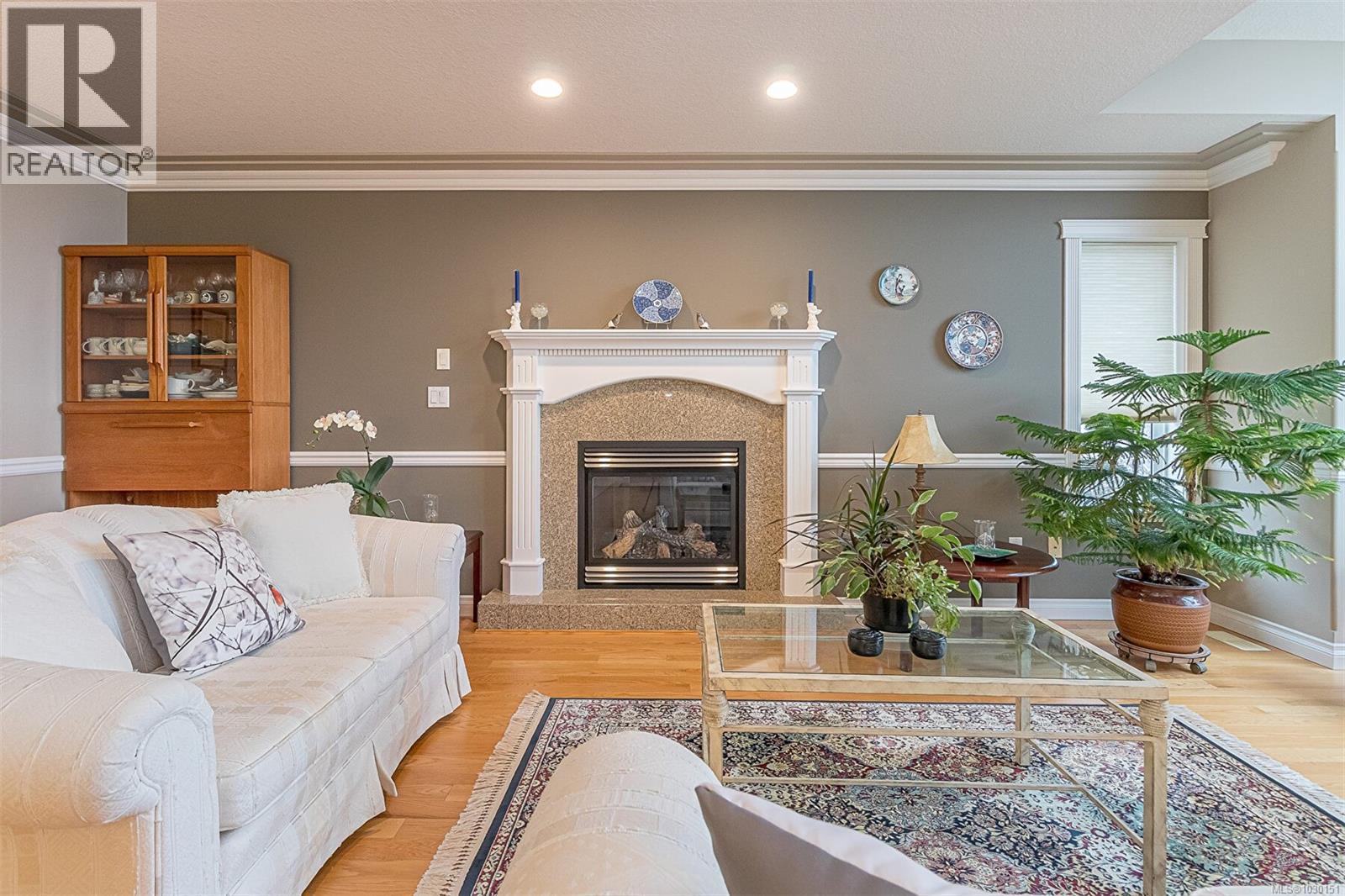 6509 KESTREL CRES - 9