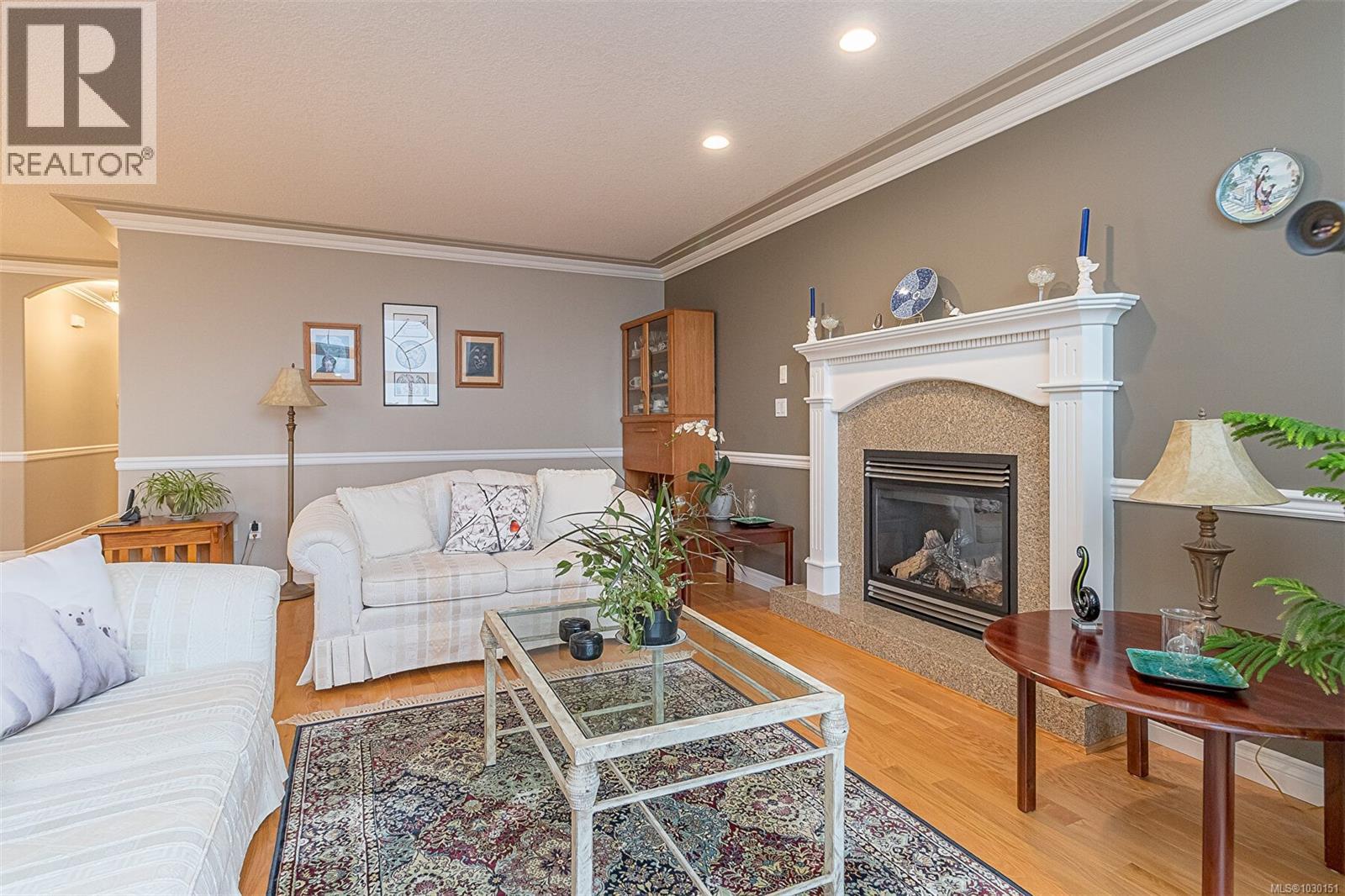 6509 KESTREL CRES - 12