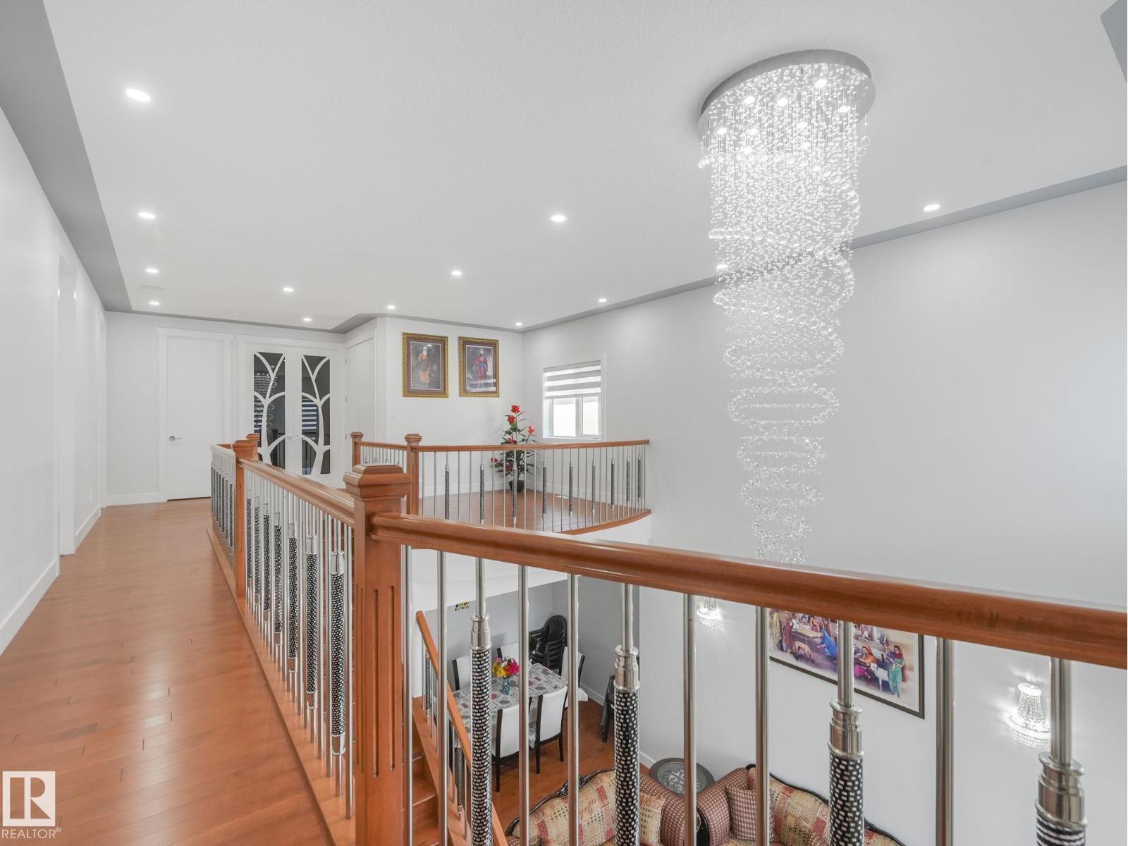 120 38 ST SW, Edmonton