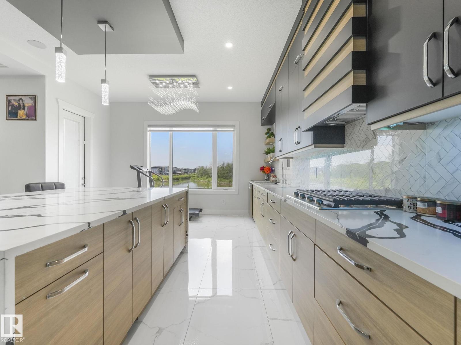 120 38 ST SW, Edmonton